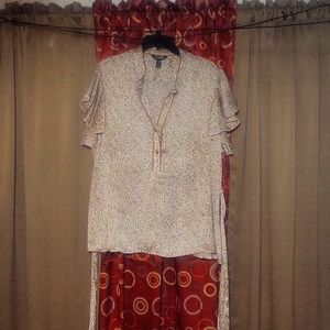 Women's blouse by George,size 2XG/ 20/xxL,print colors gray,beige,